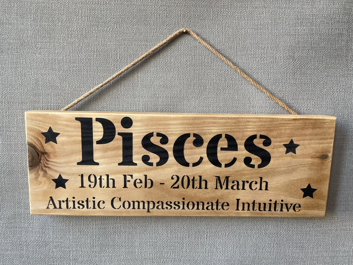 Handmade Wooden Sign – Zodiac Sign Pisces (19th Feb – 20th March)