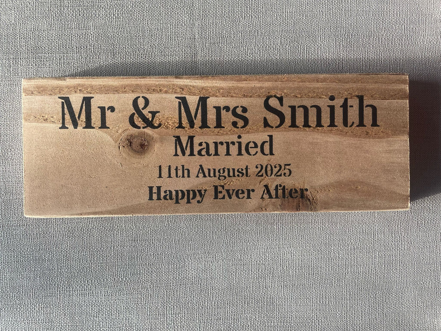 Handmade persoalised wedding or anniversary gift wooden sign (Mr & Mrs)