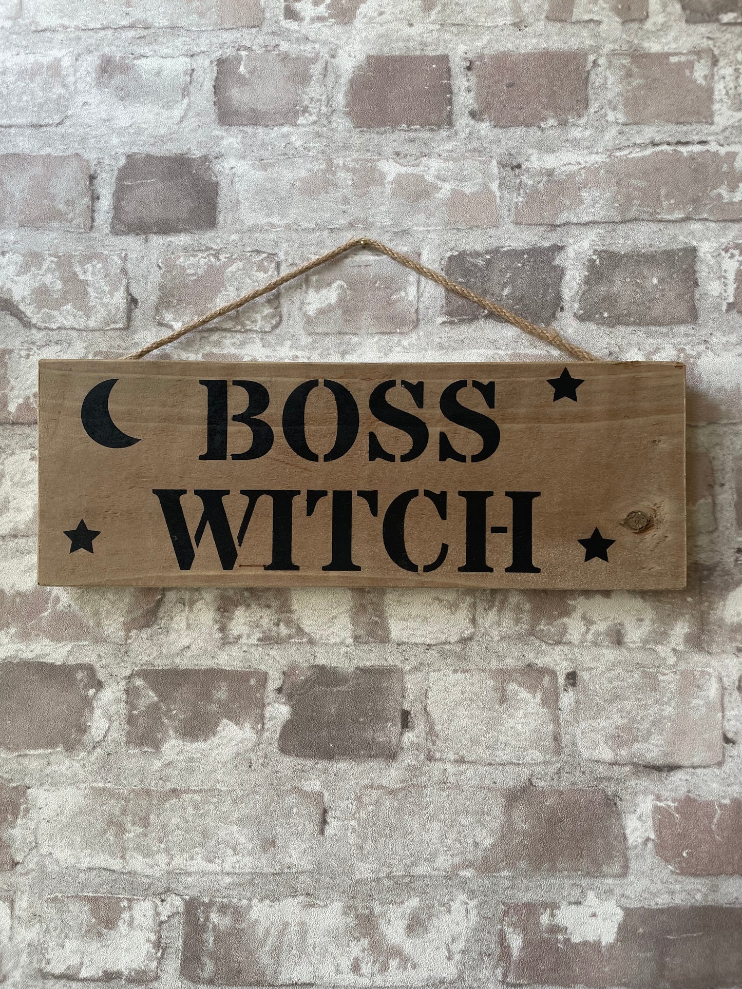 Handmade wooden sign (BOSS WITCH)