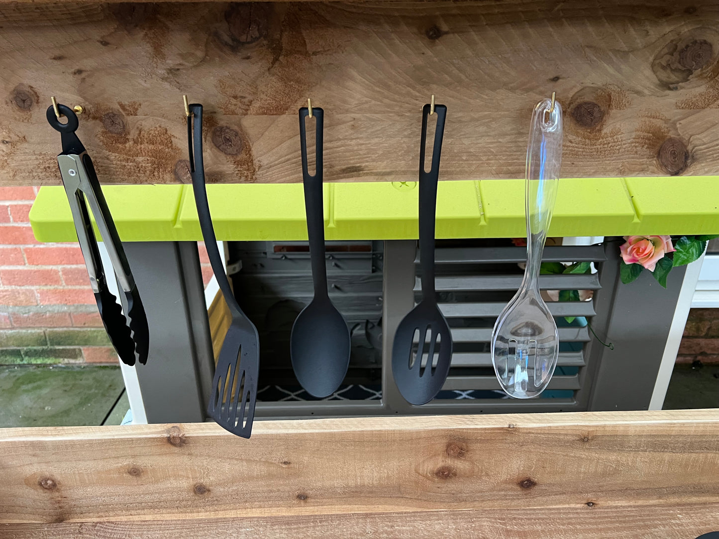Mud Kitchen (made to order)
