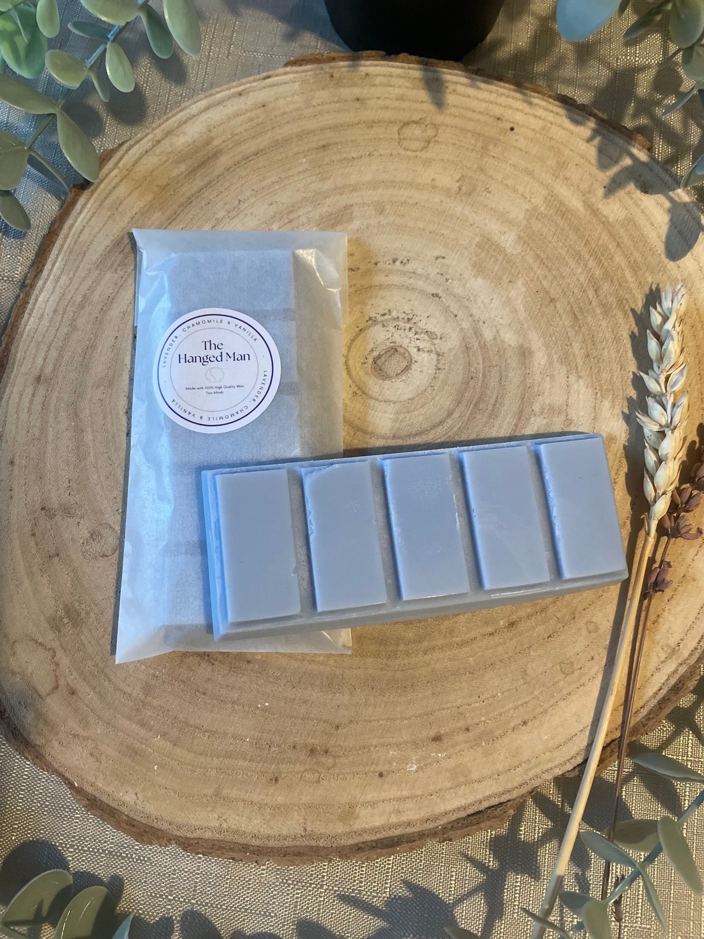 The Hanged Man - Lavender, Chamomile & Vanilla - Tarot Wax Melt Bar